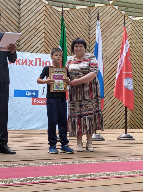 В Тетюшах проходит праздник ко Дню России