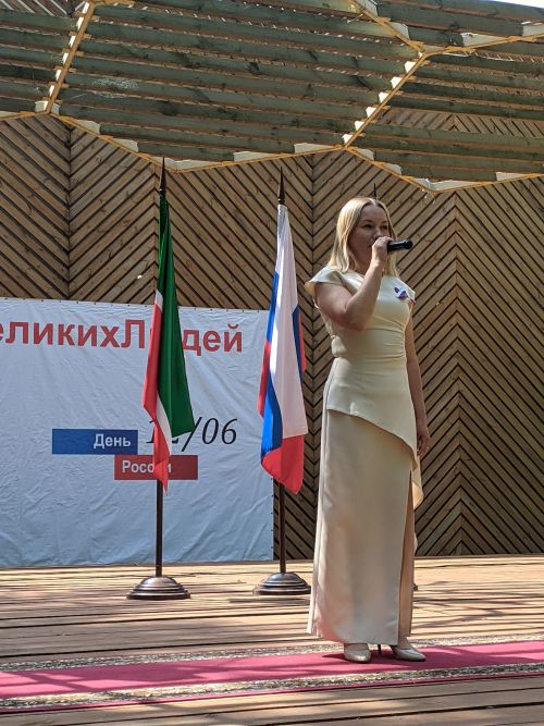 В Тетюшах проходит праздник ко Дню России