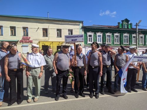 В Тетюшах прошел митинг , посвященный Дню Военно-­морского флота РФ