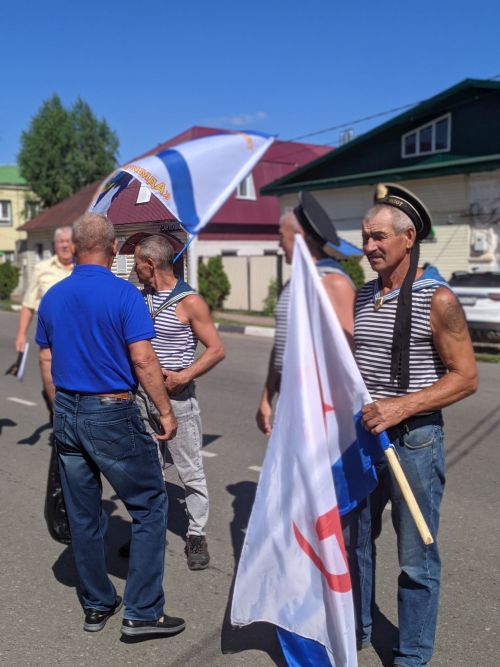 В Тетюшах прошел митинг , посвященный Дню Военно-­морского флота РФ