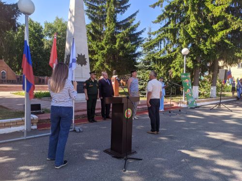 В Тетюшах прошел митинг , посвященный Дню Военно-­морского флота РФ