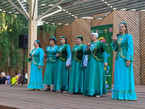 "Ромашковая Русь": В Тетюшах прошел праздник ко Дню семьи, любви и верности