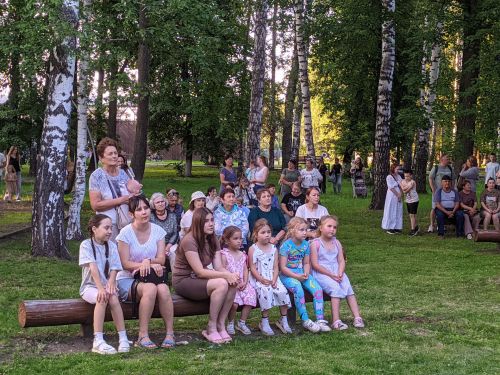 "Ромашковая Русь": В Тетюшах прошел праздник ко Дню семьи, любви и верности