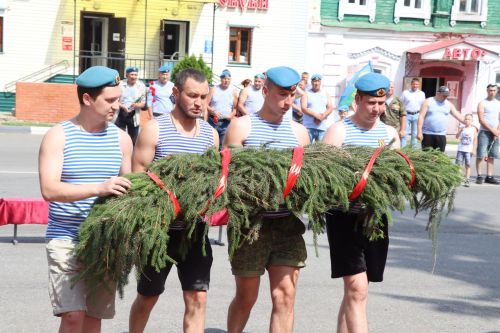 День Воздушно - десантных войск в Тетюшах