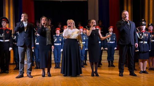В Тетюшах прошел концерт «Гордись, Отчизна, славными сынами!»