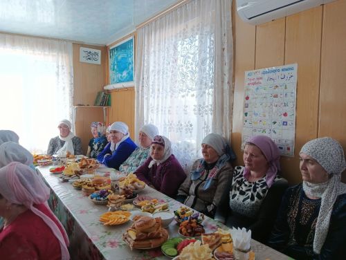 В Байрашево провели поминальный обед с чтением Корана