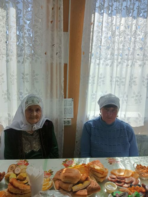 В Байрашево провели поминальный обед с чтением Корана