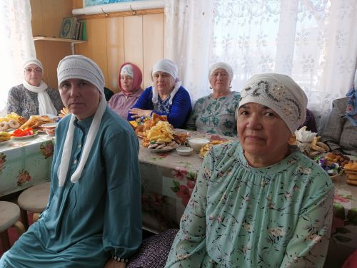 В Байрашево провели поминальный обед с чтением Корана