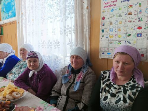 В Байрашево провели поминальный обед с чтением Корана