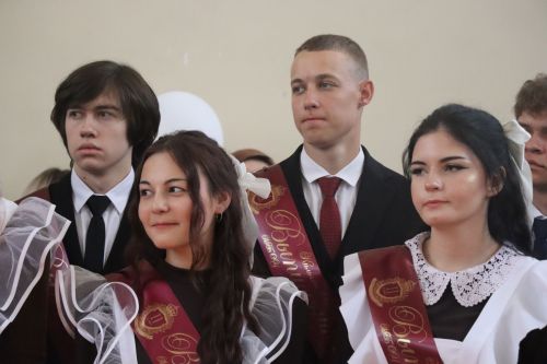 Последний звонок в Тетюшской школе №2 им. Героя России А.А. Соколовского