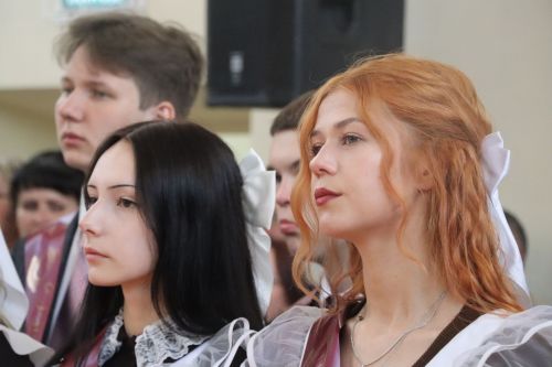 Последний звонок в Тетюшской школе №2 им. Героя России А.А. Соколовского