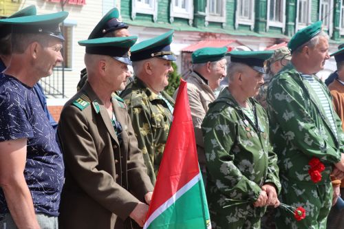 В Тетюшах прошел торжественный митинг «Хранить Отчизну – долг и честь»