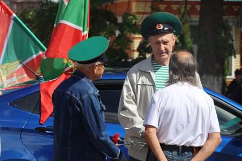 В Тетюшах прошел торжественный митинг «Хранить Отчизну – долг и честь»