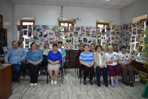Тетюшане слушали стихи, пели песни
