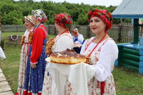 Сабантуй-2026 в Тетюшах. Путешествие по 4 национальным подворьям