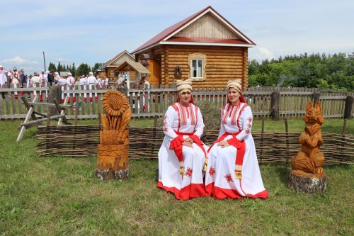 Сабантуй-2026 в Тетюшах. Путешествие по 4 национальным подворьям