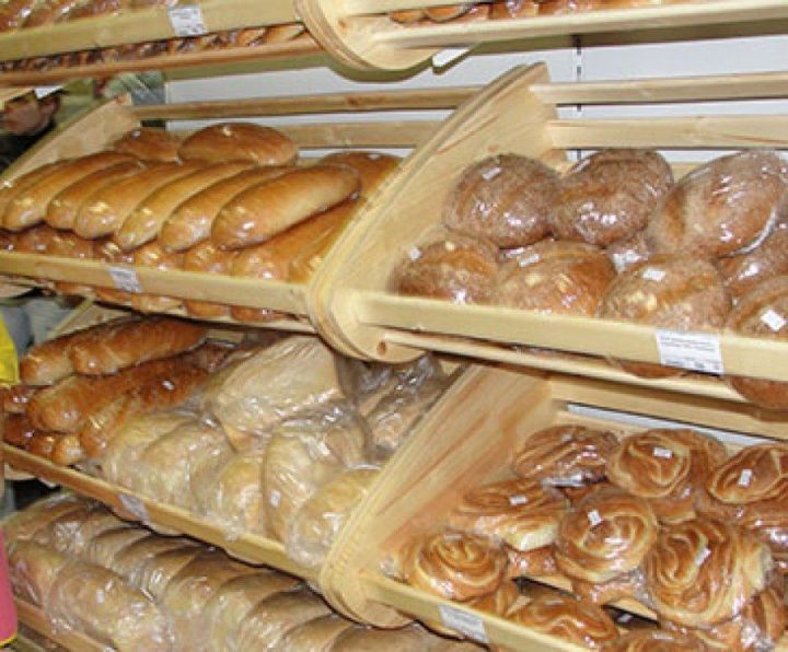 Тетюшские школьники отведали свежеиспеченного хлеба
