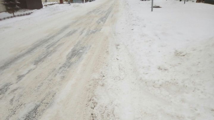 В Татарстане на трассе М7 спасатели помогли замерзающей паре на месте ДТП