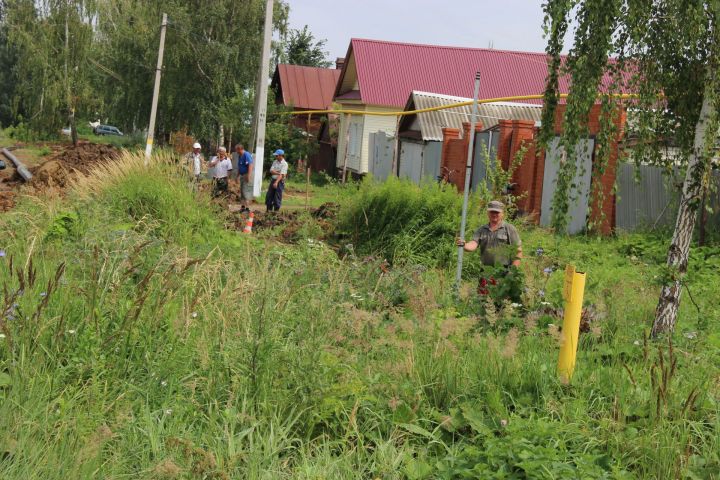 В Тетюшах ведется строительство сетей водоотведения