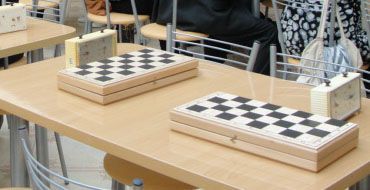 Любители  интеллектуальной спортивной игры состязались  в шахматных  баталиях