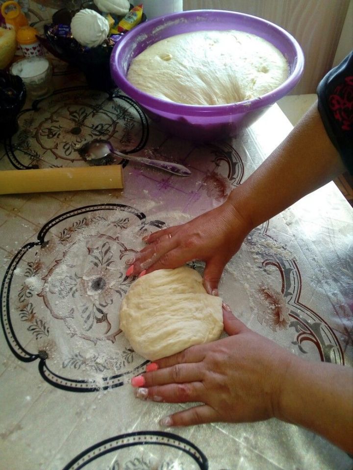 Рецепт:  Дрожжевой пирог с картофелем и грибами