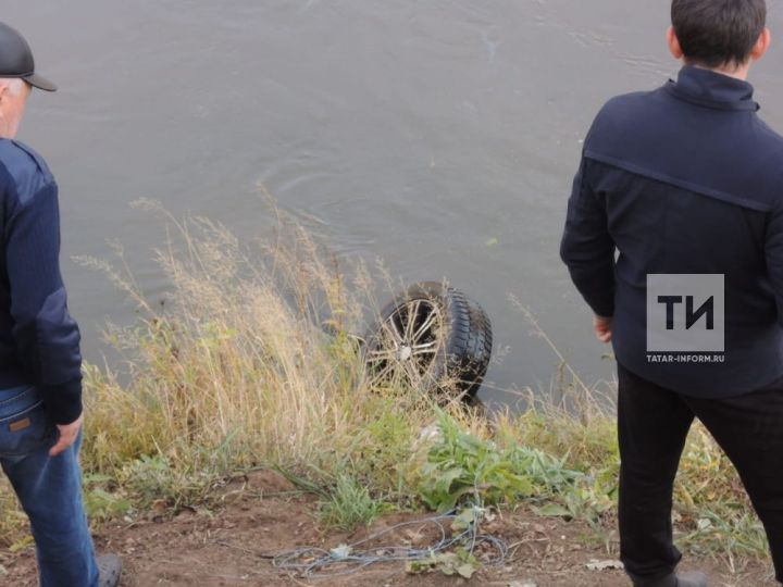 Не доплыл до берега: В Татарстане водолазы подняли тело рыбака