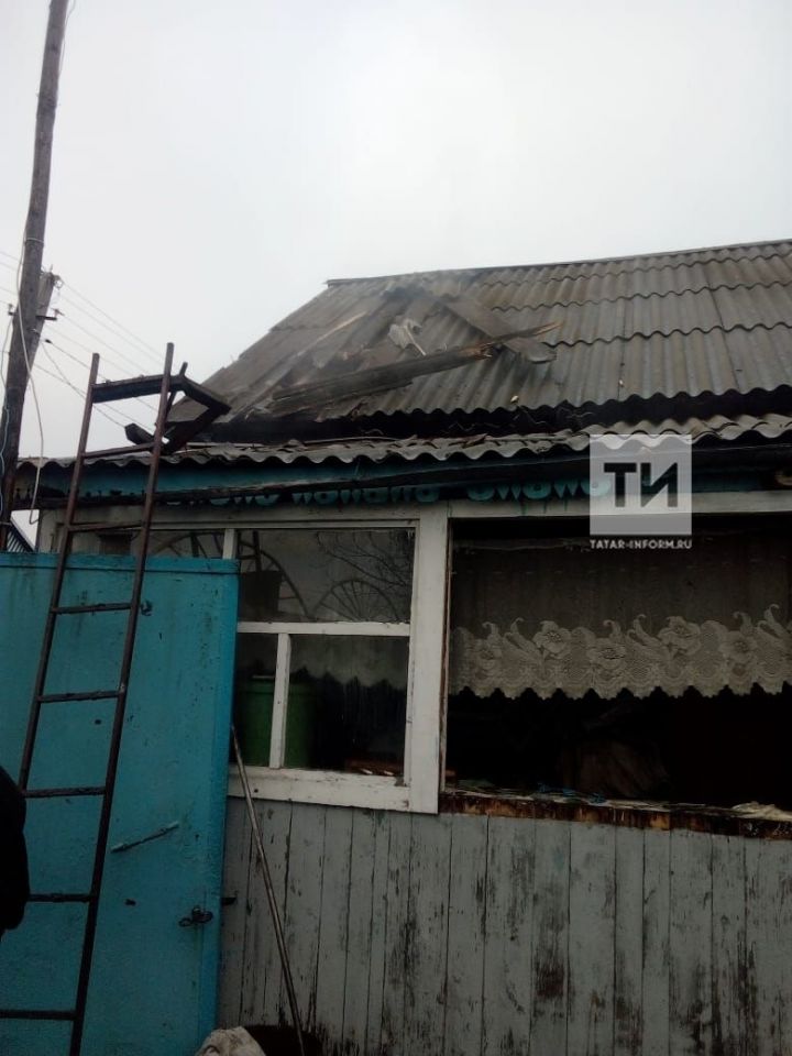 Курение в доме привело к пожару в Татарстане, в котором погиб пожилой мужчина
