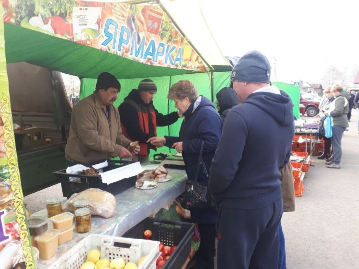 В Минсельхозпроде РТ открыли горячую телефонную линию по вопросам проведения ярмарок