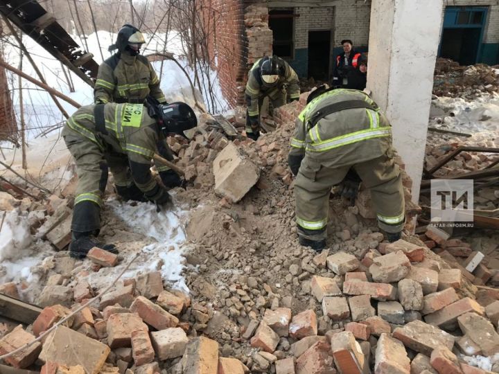 В Татарстане рабочего насмерть завалило рухнувшей стеной заброшенной котельной