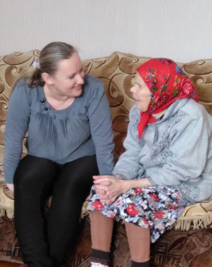 В Тетюшском районе труженицу тыла поздравили с 91-летием
