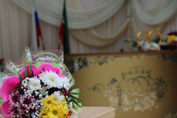 В Тетюшском районе с начала года зарегистрировано 20 браков