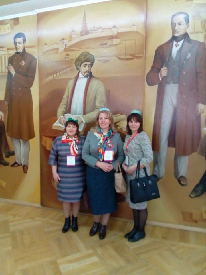 Тетюшанки принимают участие во II Всемирном съезде татарских женщин