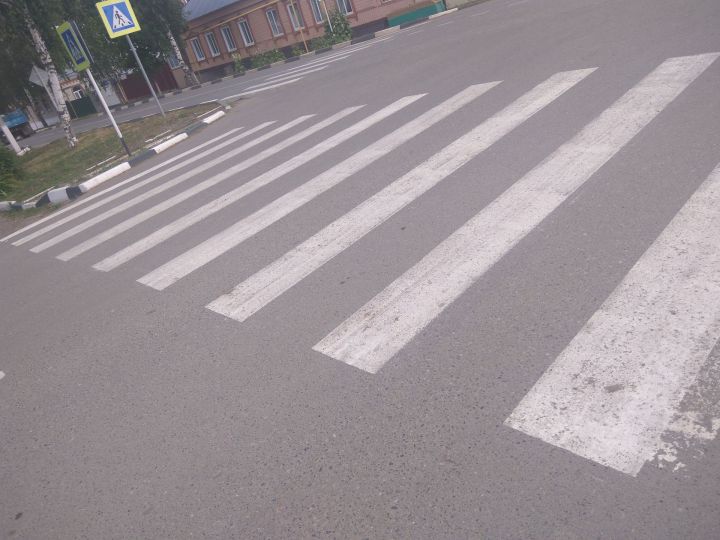 В Татарстане более сорока пешеходных переходов оборудуют световым оповещением