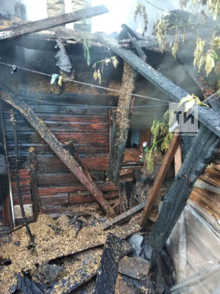 В Татарстане на пожаре в частной бане пострадал пожилой  мужчина