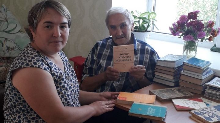 Состоялась встреча с автором книги «Русско–татарский разговорник»