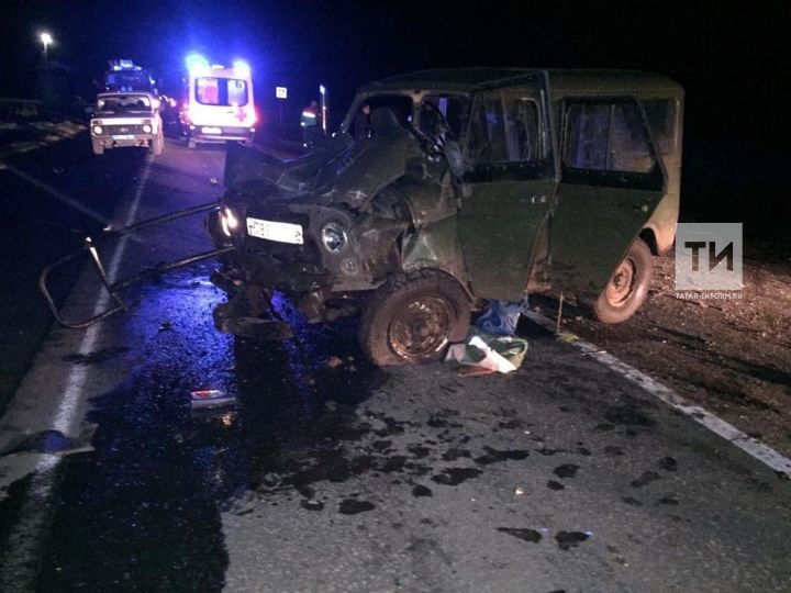 В Татарстане в аварии один человек погиб и пятеро пострадали