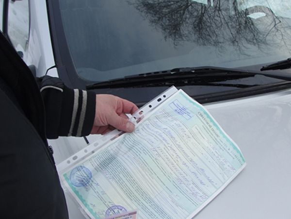 Полисы обязательного и добровольного автострахования объединят в один документ