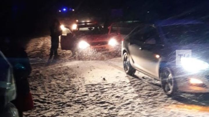 После ДТП на трассе М7 в  Татарстане, водитель попал в больницу
