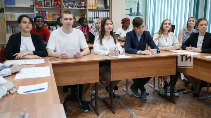 В школах Республики Татарстан с 10 по 15 февраля пройдут парламентские уроки