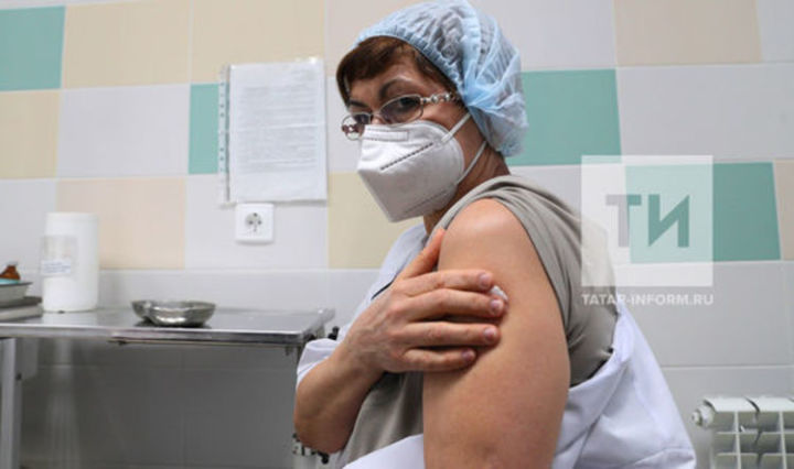 Владимир Путин назвал вакцинацию путем выхода из пандемии