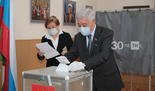 Фарид Мухаметшин принял участие в голосовании по поправкам к Конституции РФ