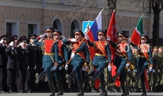 Жителей республики в июне ждут две сокращенные рабочие недели