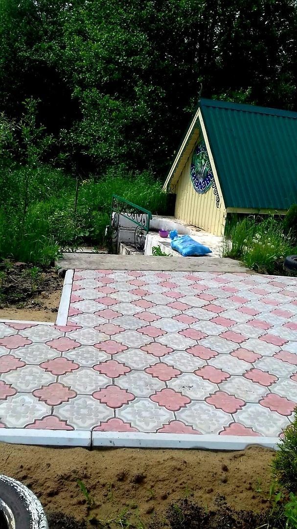 Жители села Кляшево выложили тропинку плиткой к роднику " Каш кизлэве"