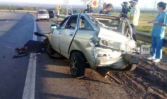 В Татарстане в ДТП пострадал водитель легкового автомобиля
