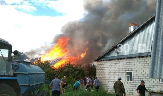 В Татарстане, благодаря сработавшему пожарному извещателю, спаслась семья с маленькими детьми