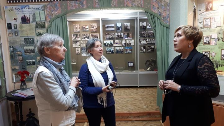 Музей истории Тетюшского края посетила гостья из Москвы