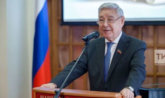 Фарид Мухаметшин поздравил СМИ РТ с Днем российской печати