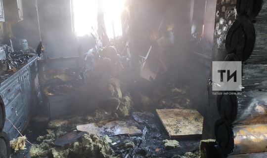 Появилось видео с места пожара в Татарстане, в котором погибли четыре человека