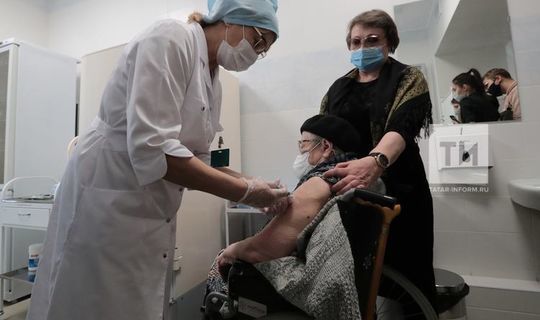 Республикада 92 яшьлек пенсионер коронавирустан прививка ясаткан