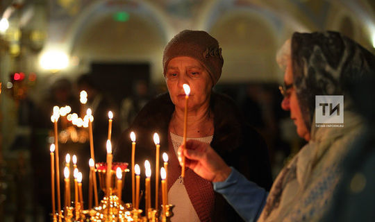 Православная церковь рекомендует пожилым россиянам не посещать храмы на Рождество